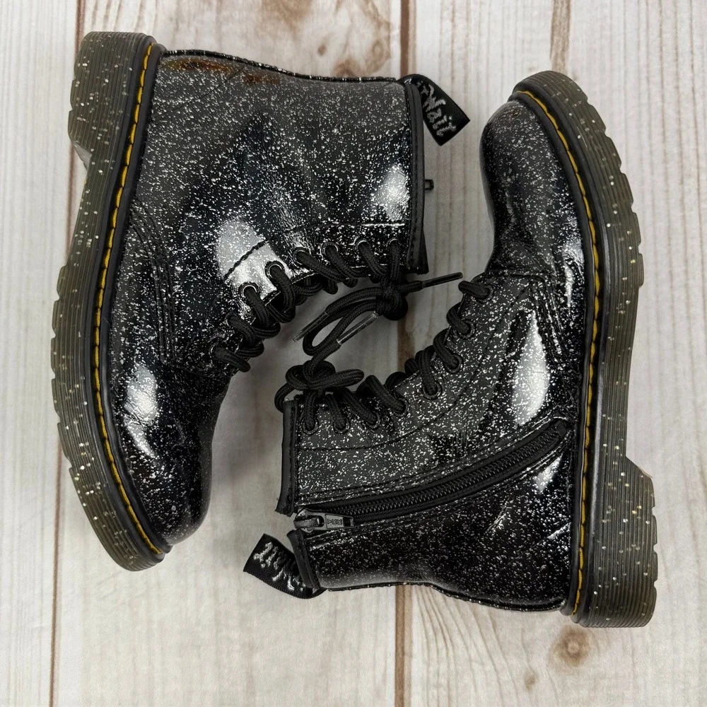 dr. marten‎ 1460 pascal iridescent boots 2Y